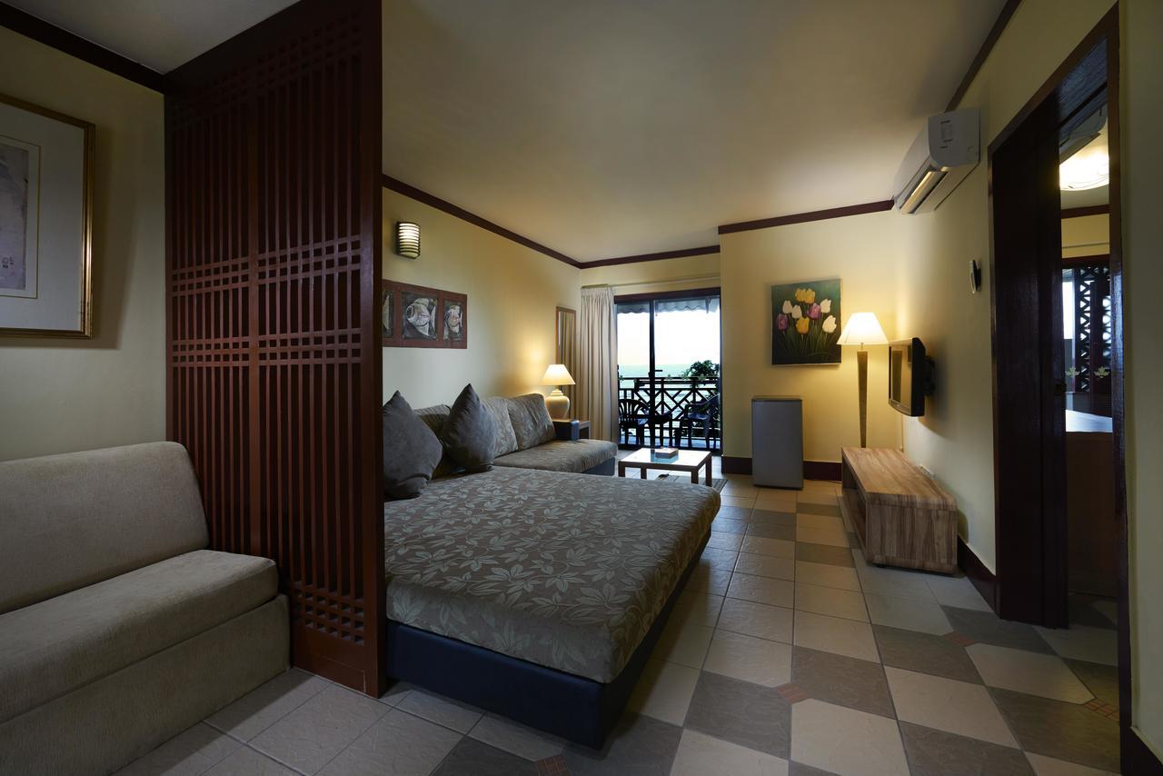 Paya Beach Spa & Dive Resort Kampung Genting Exterior photo